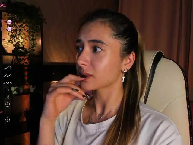 Offline DarlaBelle on BongaCams