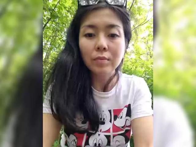 Offline dasha922 on BongaCams