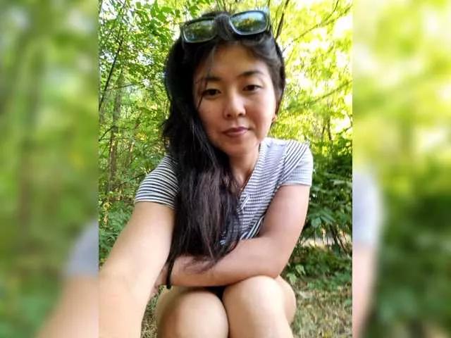 Offline dasha922 on BongaCams