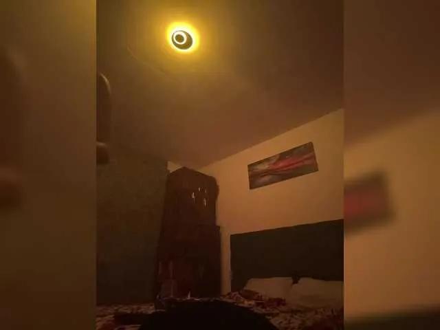 Offline DiamondXx on BongaCams