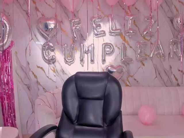 Offline DonnaStonne on BongaCams