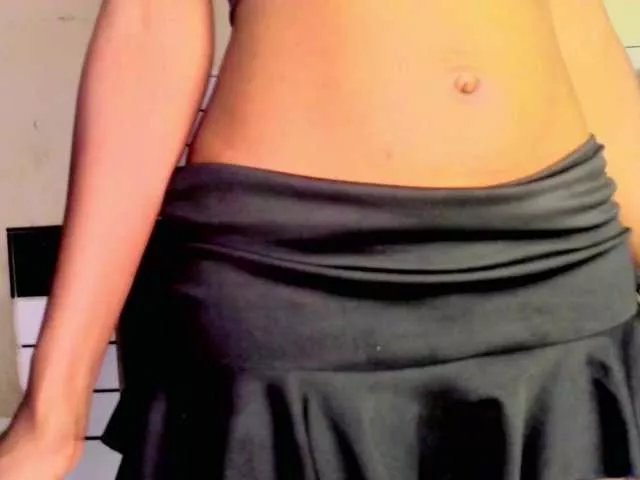 Offline dreamyher on BongaCams