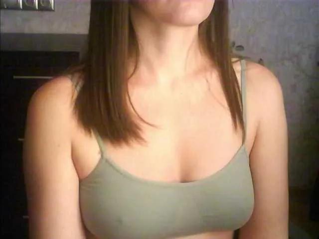 droplet83 on BongaCams