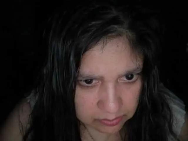 Offline DUMBHOEMELANIE on BongaCams