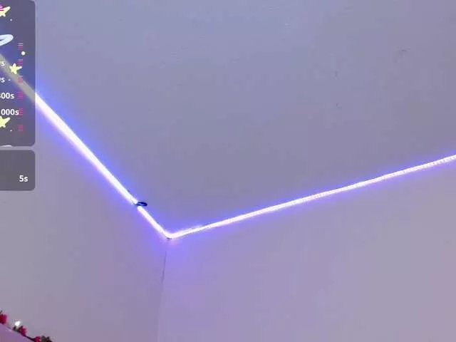 Offline ela-peach on BongaCams