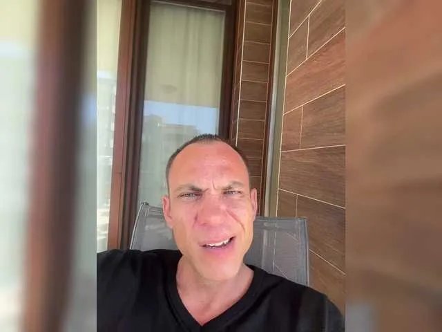 Offline ElitePair on BongaCams