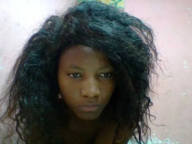 Offline Elizahhh on BongaCams