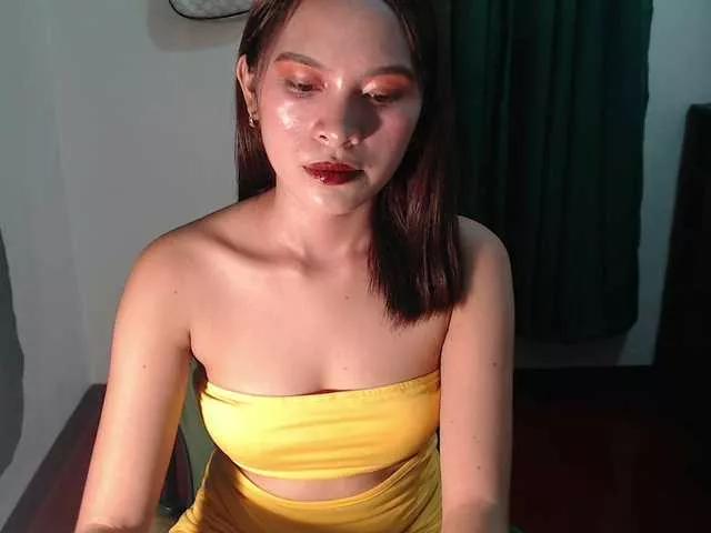 Offline Enchantressxxshaira on BongaCams