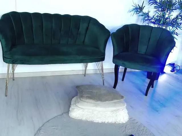 Offline ErikaRosse on BongaCams