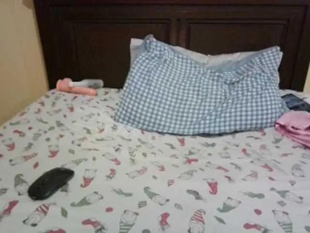 Offline Eunisexy on BongaCams