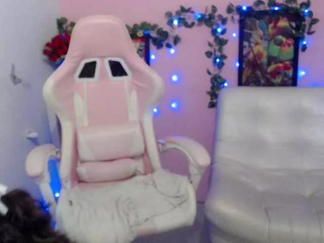 Offline Evil-neighbor on BongaCams