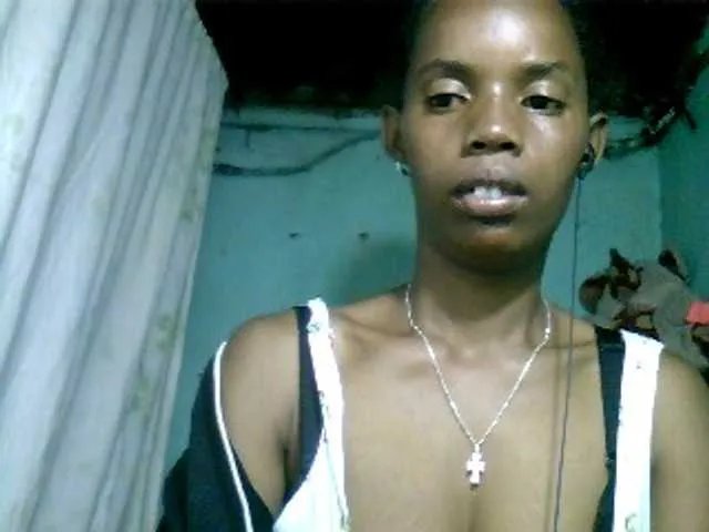 Offline Fanihsexy on BongaCams