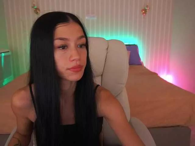 Offline FataleNellie on BongaCams