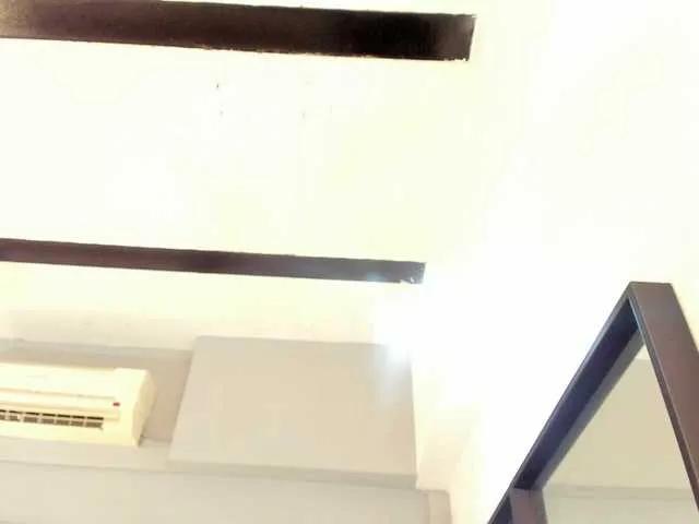 GabyyJones on BongaCams