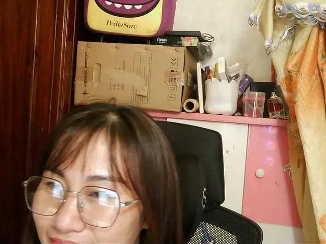 Freechat girl30slutty on BongaCams