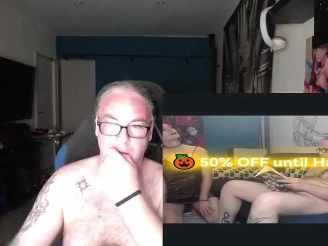 Offline GiselleandJay on BongaCams