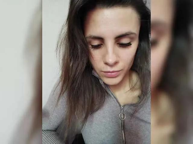 Offline GoodLexi on BongaCams