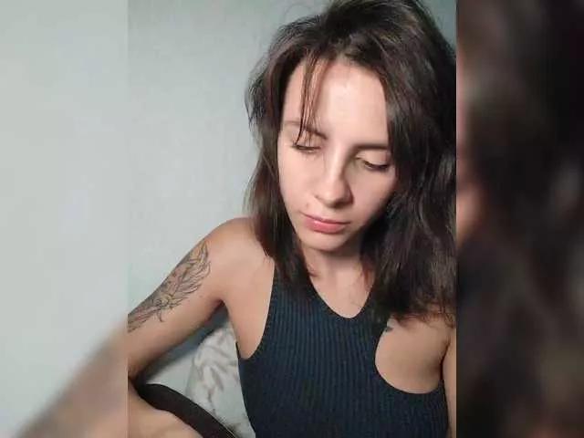 Offline GoodLexi on BongaCams