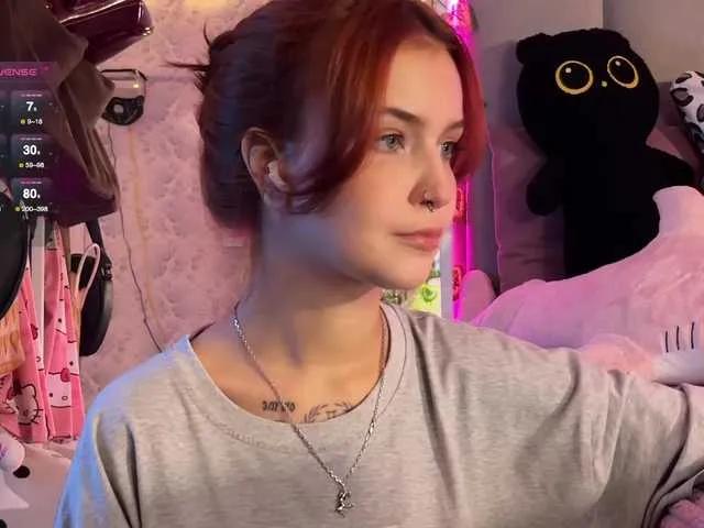 Offline GoodyGirl on BongaCams