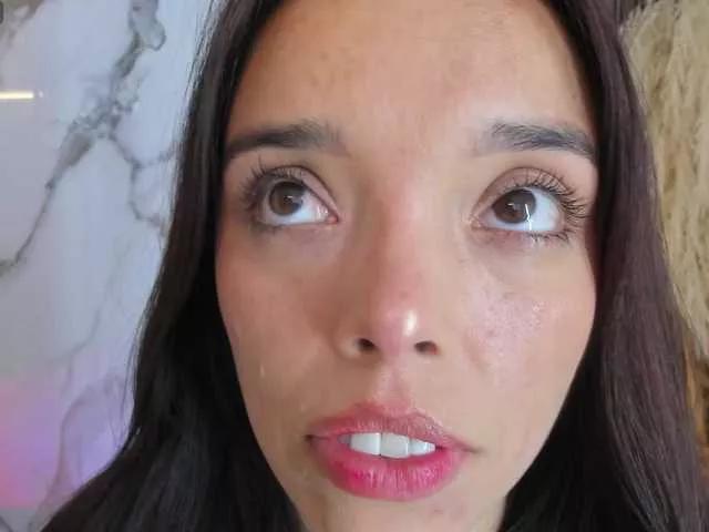 Offline hannahill69 on BongaCams