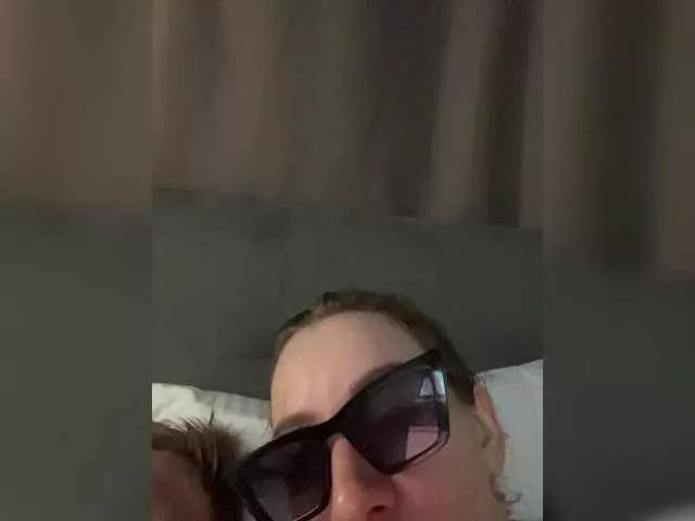 Hmura24 on BongaCams