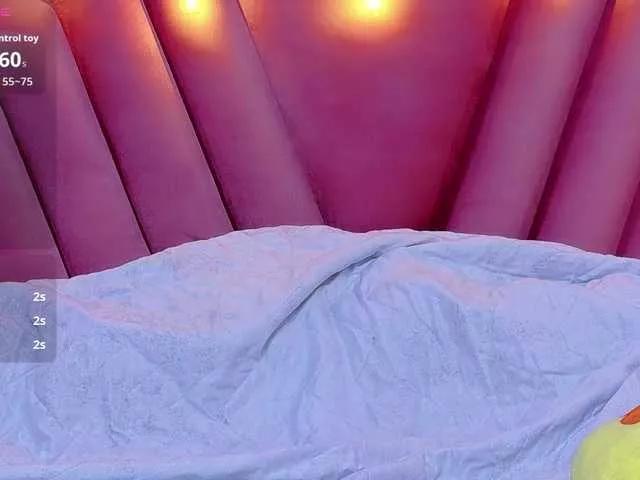 Freechat horny18girl on BongaCams