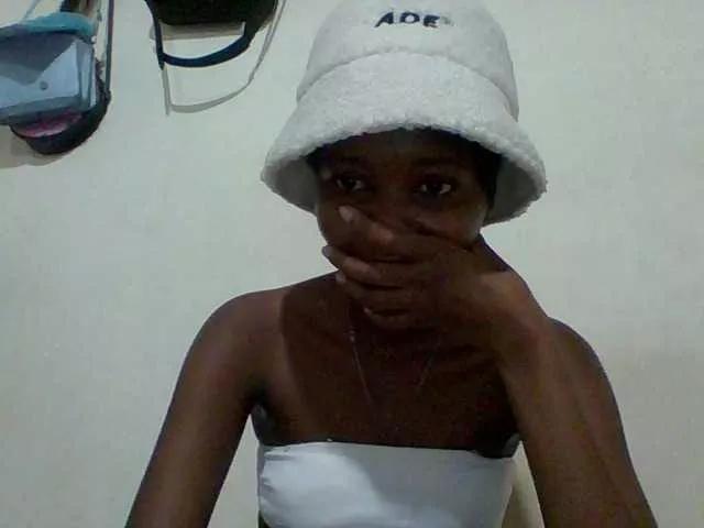 Offline Hornyqueen4 on BongaCams