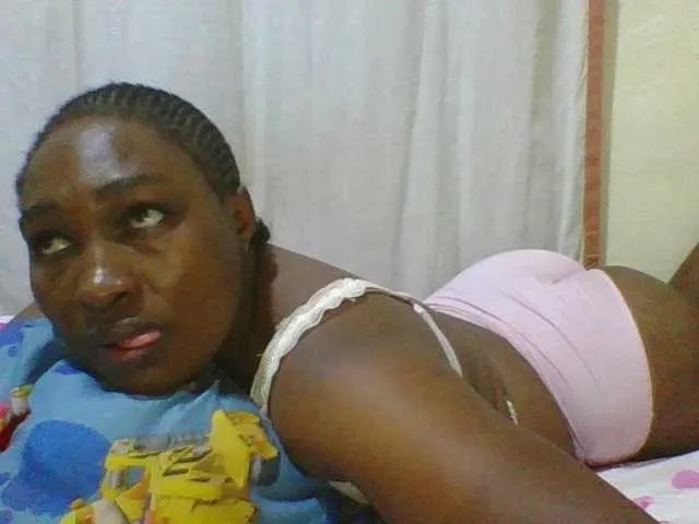 Freechat hot-masha on BongaCams