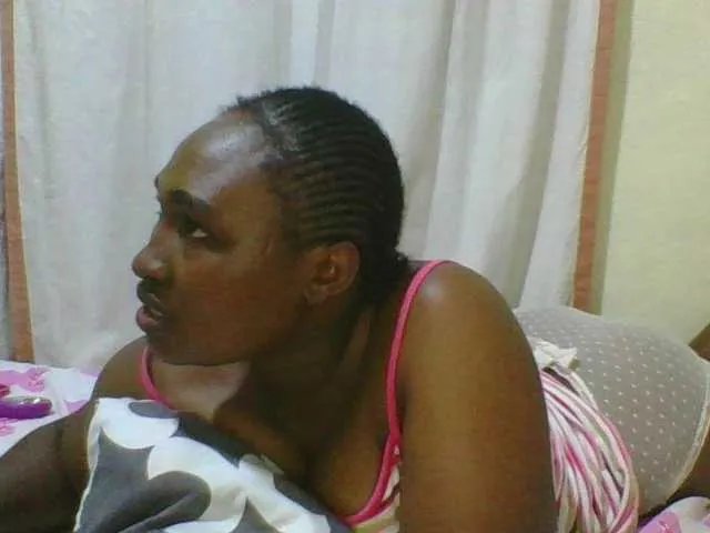 Freechat hot-masha on BongaCams