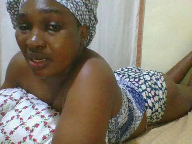 Freechat hot-masha on BongaCams