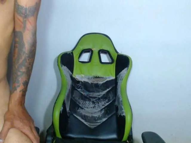 Freechat hotcollege29 on BongaCams