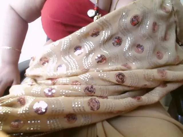 Offline hotpavitra on BongaCams