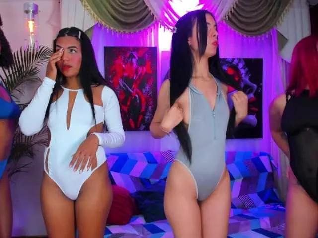 Freechat hotties-kittens on BongaCams