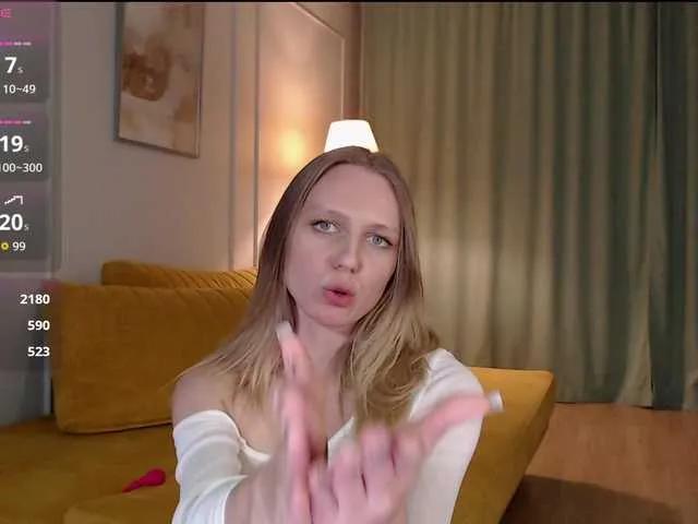 Offline HotWillow on BongaCams