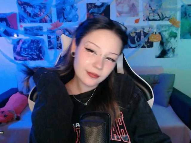 Offline Hugo-Min on BongaCams