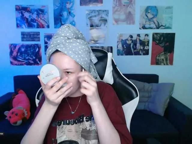 Offline Hugo-Min on BongaCams