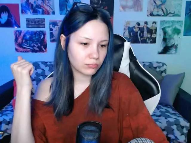 Offline Hugo-Min on BongaCams