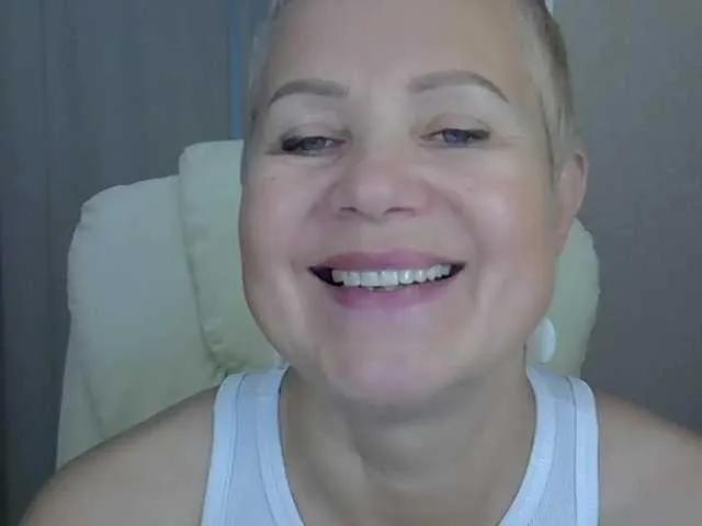 Offline IFannyLove on BongaCams