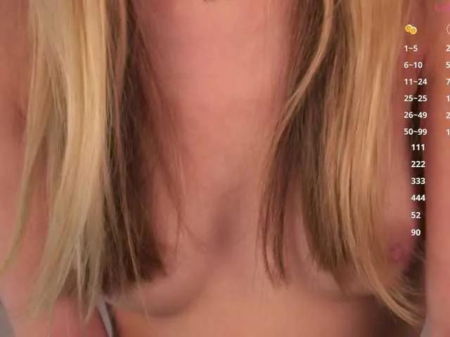 ilittleheara on BongaCams 