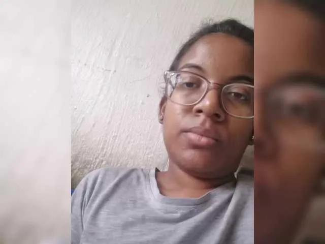 Offline IndianBeaut on BongaCams