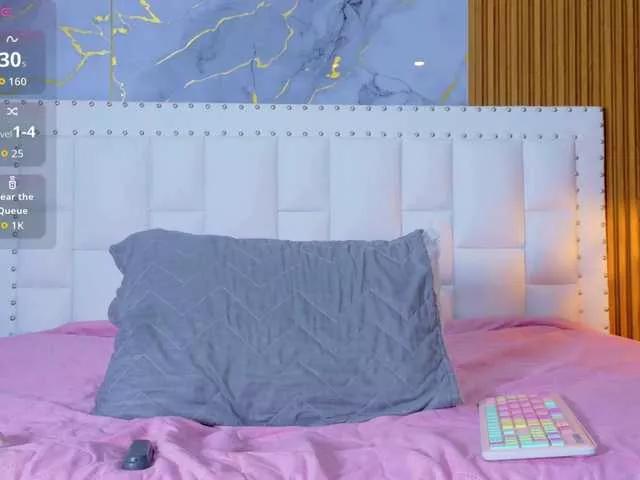 Indiancutiie on BongaCams 