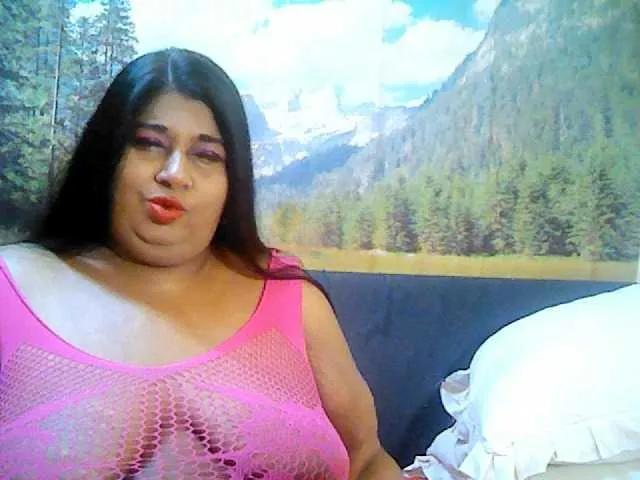 indianhoney on BongaCams 