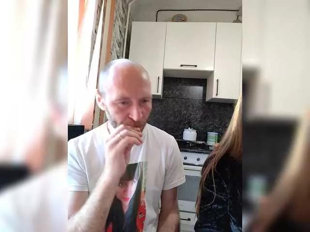 Freechat Innokentiy449 on BongaCams