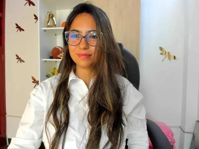 Offline Isabella221 on BongaCams