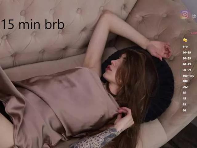 Offline IzabellaOne on BongaCams