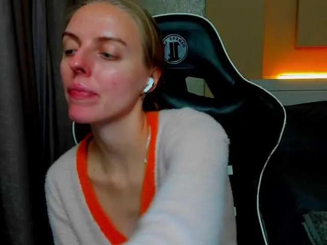 Offline Jam-cream on BongaCams