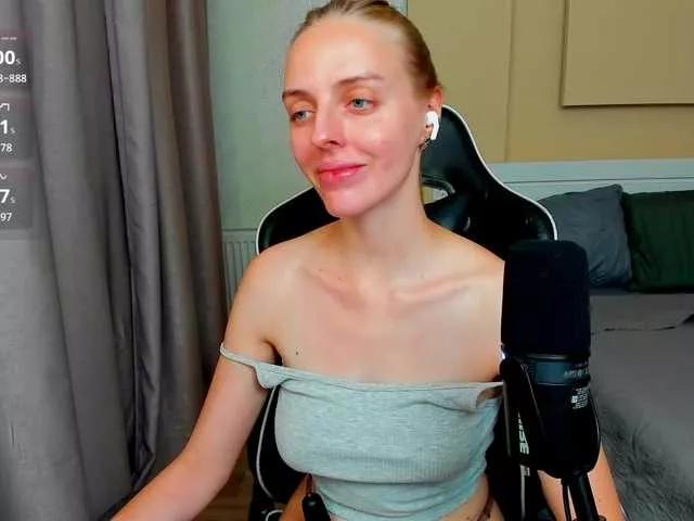 Offline Jam-cream on BongaCams