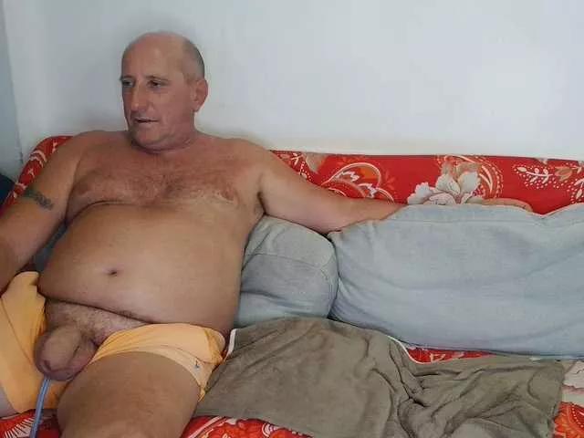 Offline jhongade on BongaCams