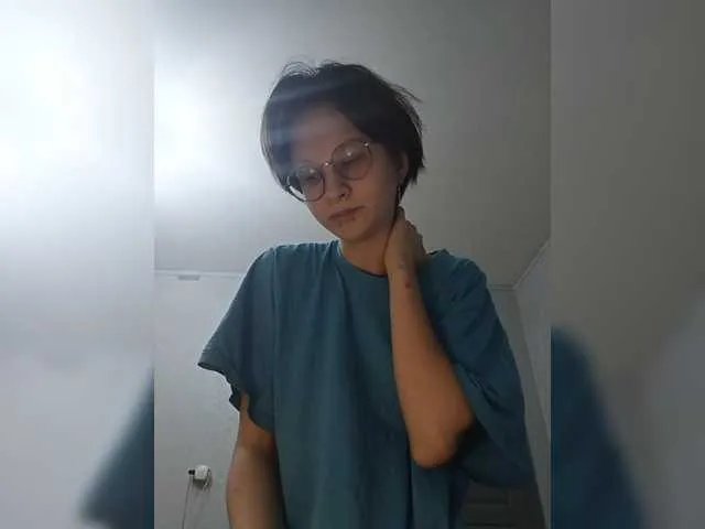 Offline jillari on BongaCams