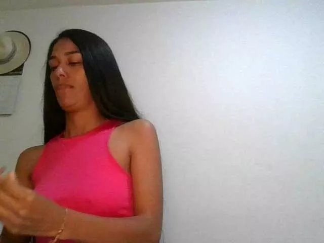 Offline JuanaBrunette on BongaCams